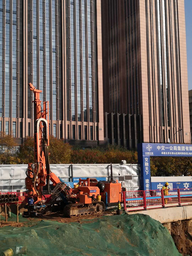 多台优博林868钻机在北京石景山银河L地块工地大会战——市场的选择(图2)